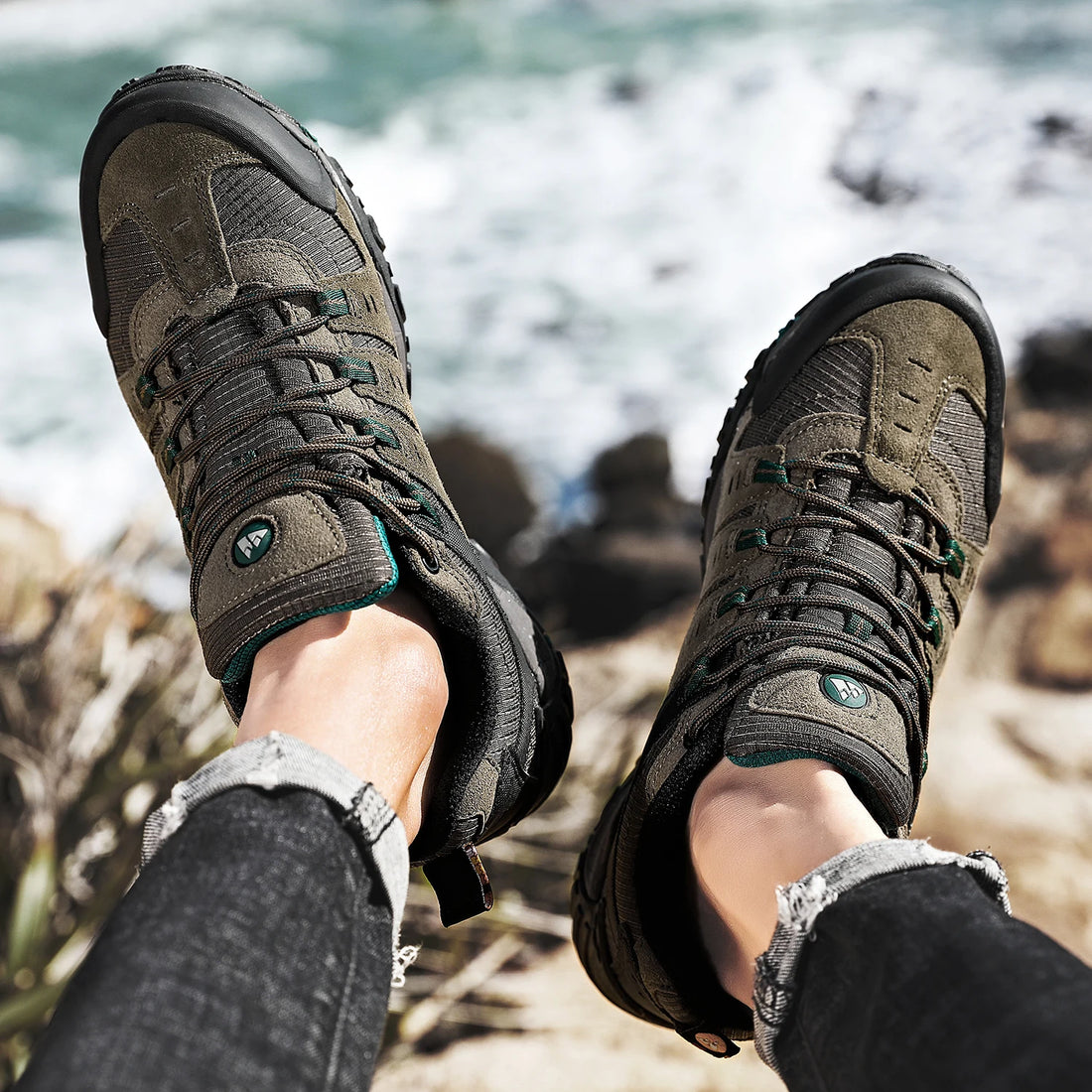 HIKEUP Men’s Hiking Shoes – Suede Leather Outdoor Trekking Sneakers
