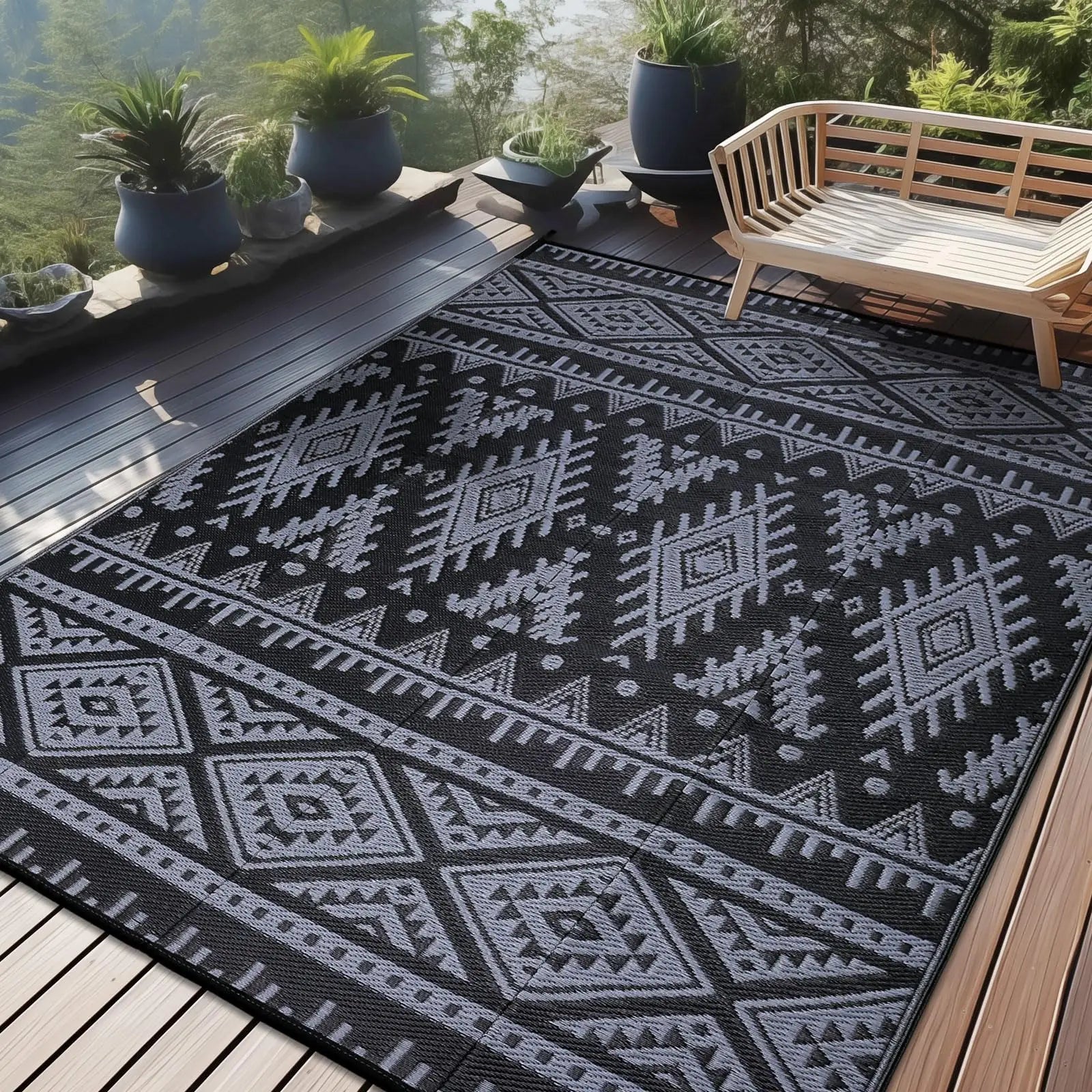 Kitinjoy Waterproof Outdoor Rug – Reversible Plastic Straw Boho Patio & RV Mat