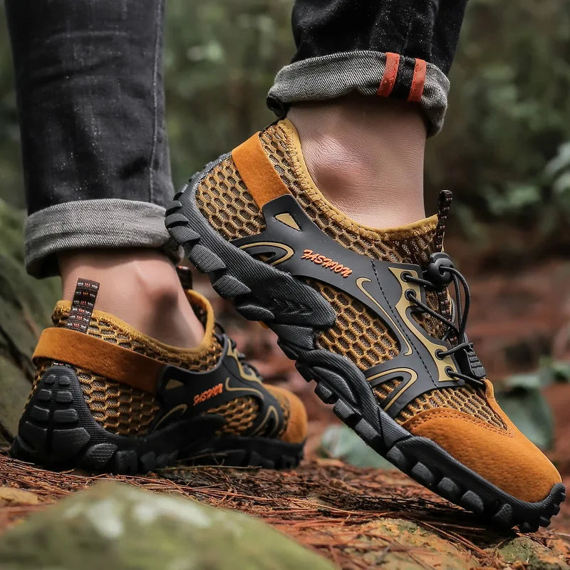 Outdoor  Anti-slip Wear-resistant Shoes for Men Hiking Jogging