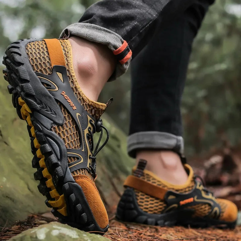 Outdoor  Anti-slip Wear-resistant Shoes for Men Hiking Jogging