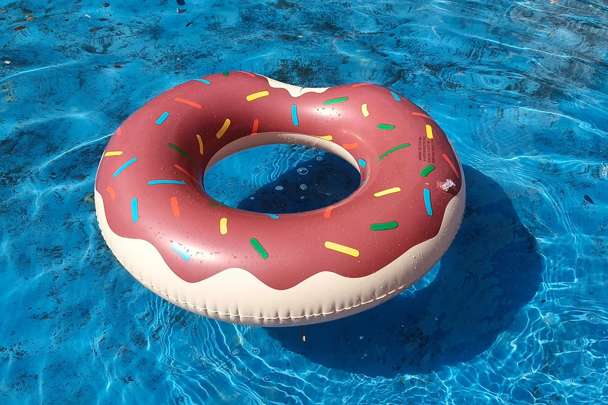 Rooxin Inflatable Donut Swim Ring – Pool Float for Kids & Adults